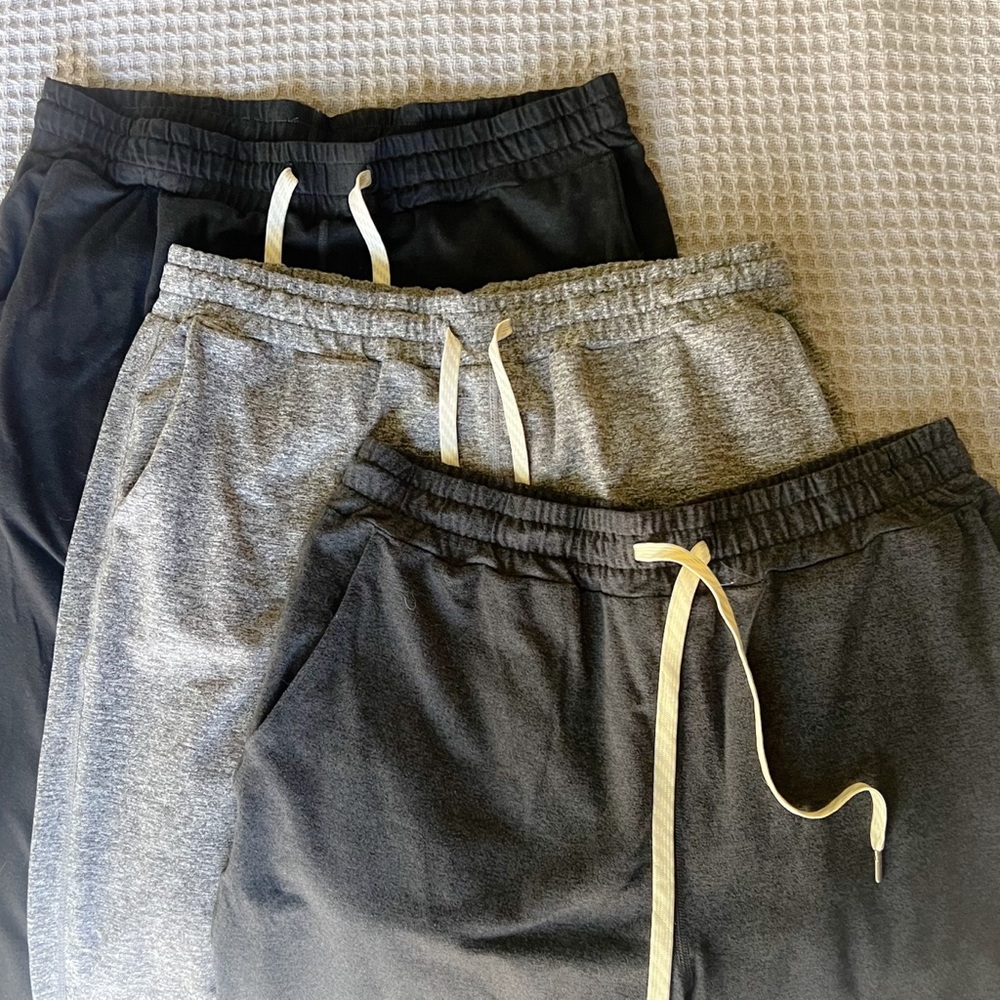Vuori Three-Pack Track Pants in Black, Light Gray, and Charcoal - Picture 2 of 3